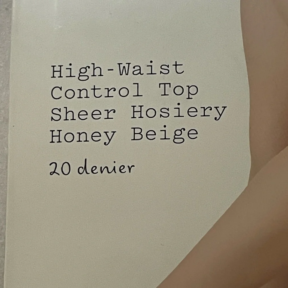A new day Sheer Hosiery Light Shine 20 diner nude plus size 1x/2x - Picture 5 of 6